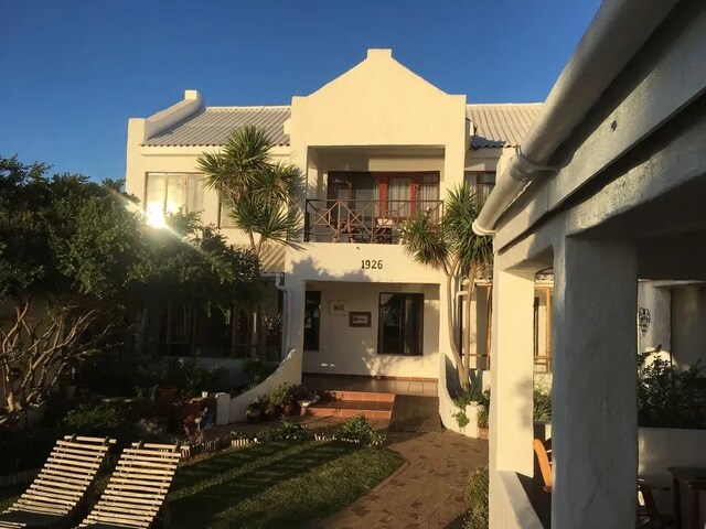 Saxon Lodge