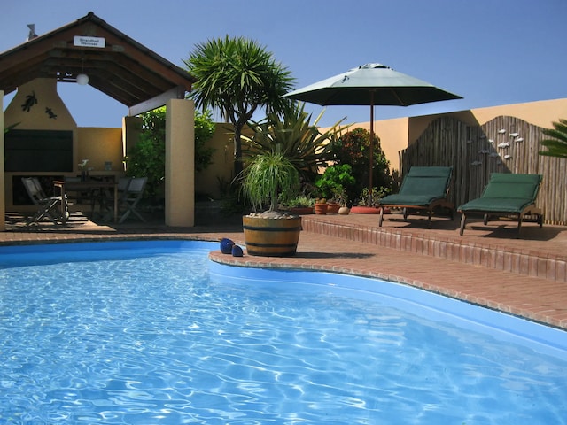 Avenues Guesthouse