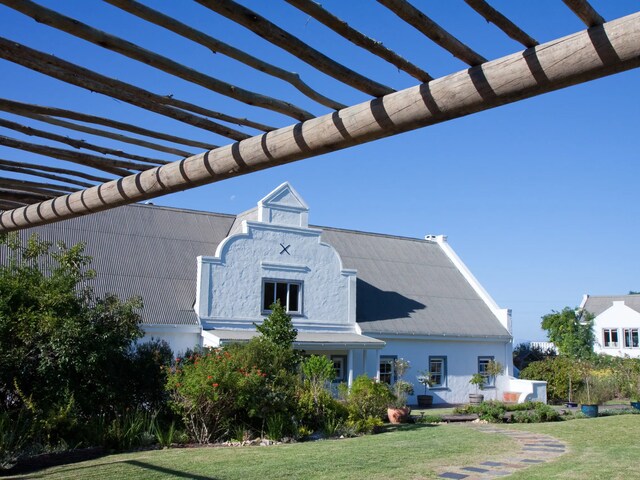Fynbos Ridge Country House & Cottages