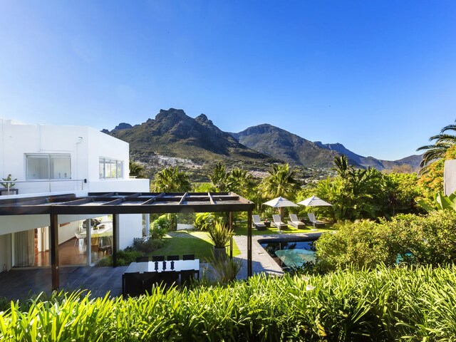 CUBE Guest House