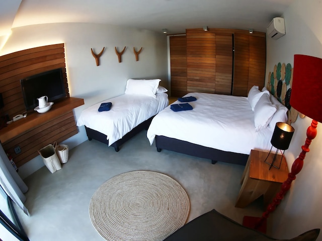 Windtown Lagoon Hotel