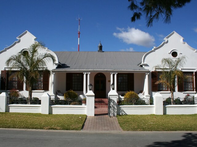 Laings Lodge
