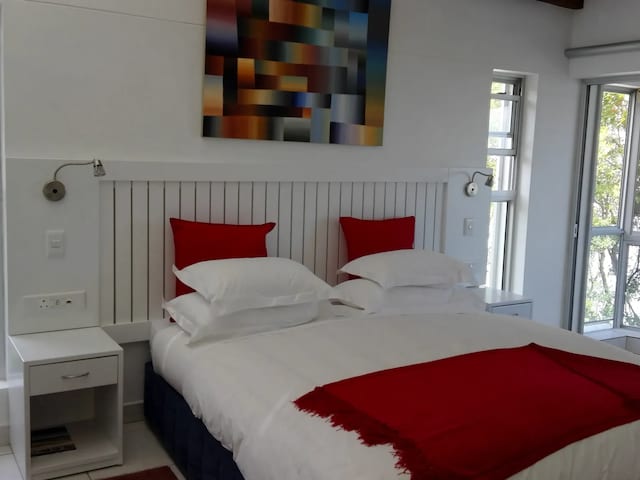 Bosavern Guest House